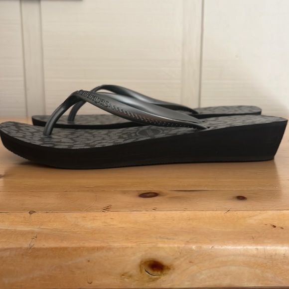 Havaianas wedge Flip Flop Sandals - Picture 4 of 6